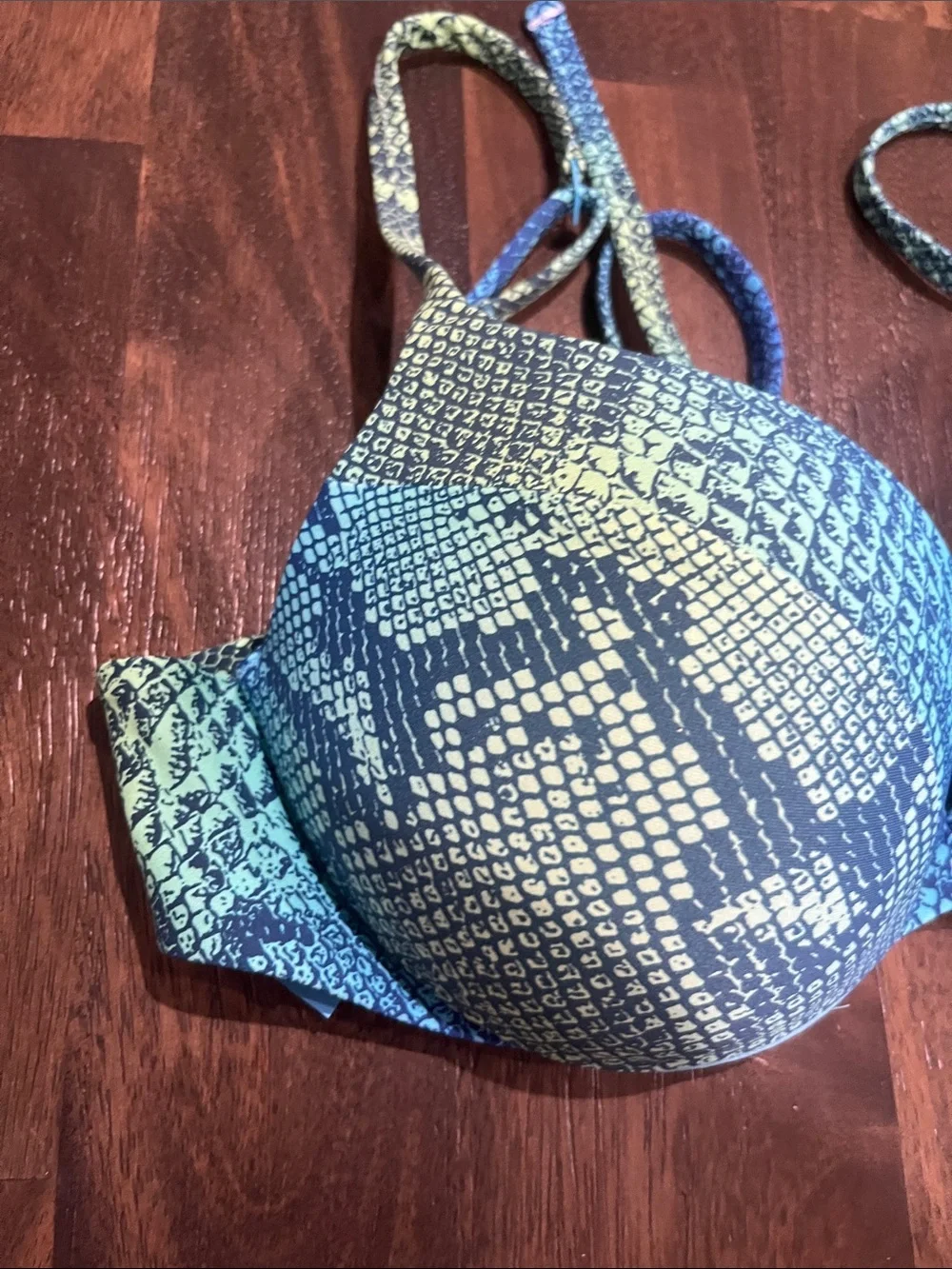 SKIMS Size 5 32D 34C Aqua Ombre Snake Ultimate Push-Up Tie Back Bikini Top NWT